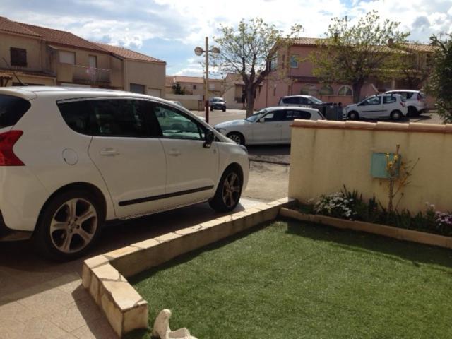 Apt Climatise T3 Saint Pierre La Mer, Terrasse, Jardin Et Parking Prive Фльори Екстериор снимка