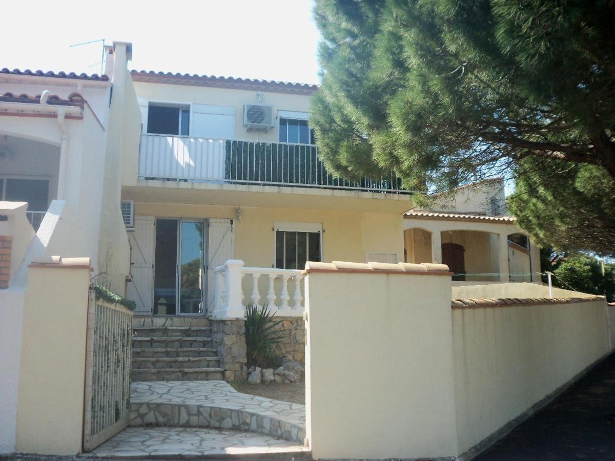Apt Climatise T3 Saint Pierre La Mer, Terrasse, Jardin Et Parking Prive Фльори Екстериор снимка